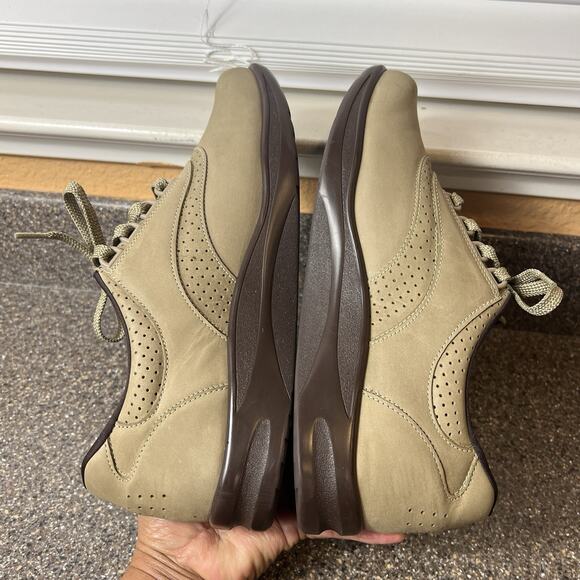 SAS Tripad Be Happy Walk Easy Shoes Brown Nubuck Lace Up Low Top Womens Sz 10.5N - Picture 6 of 12